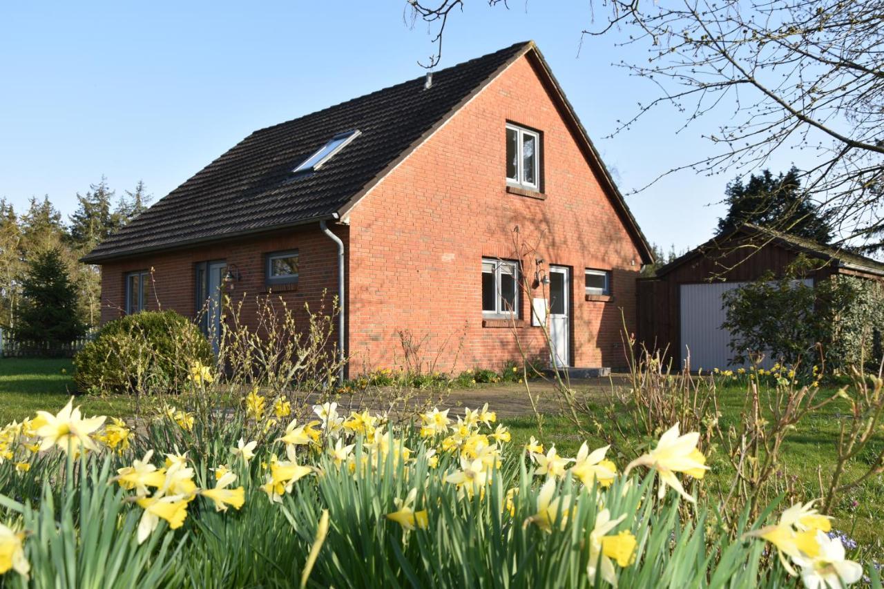 Ferienhaus Mit Garten In Nordseenaehe Langenhorn المظهر الخارجي الصورة